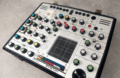 Ems-Synthi AKS